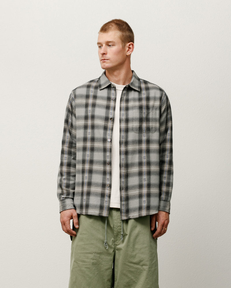 CAMISA CON ESTAMPADO DE CUADROS